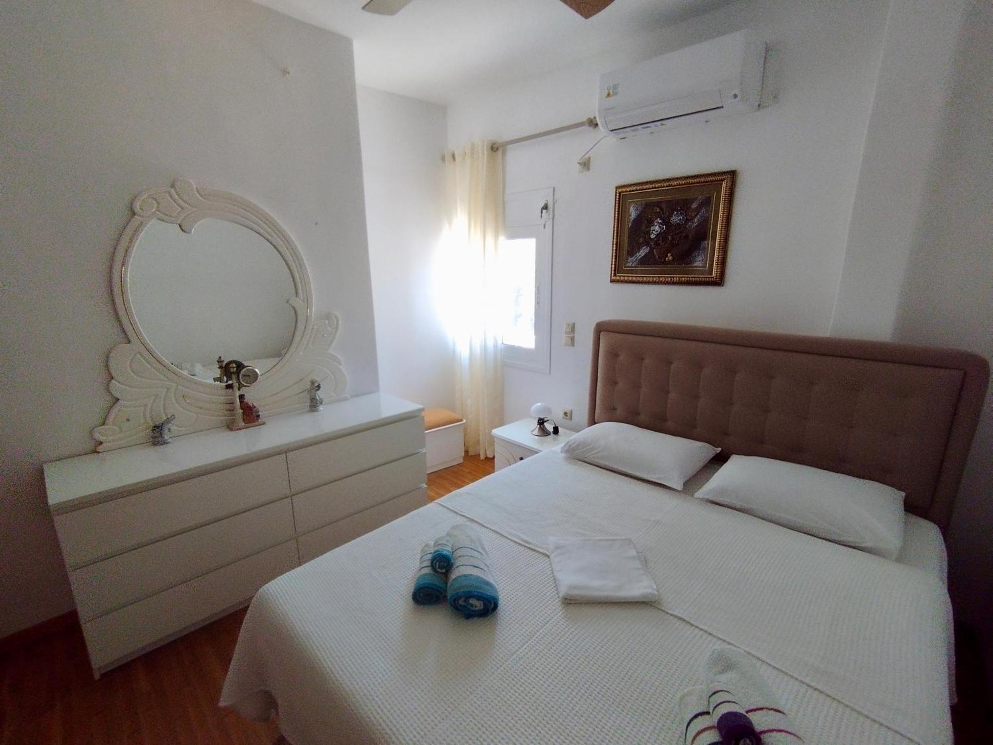 Sofia'S Seaview Villa Near Airport And Beach Artemida  Dış mekan fotoğraf